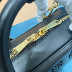 Miumiu Handtasche Größe: 22 * 10,5 * 7,5 cm