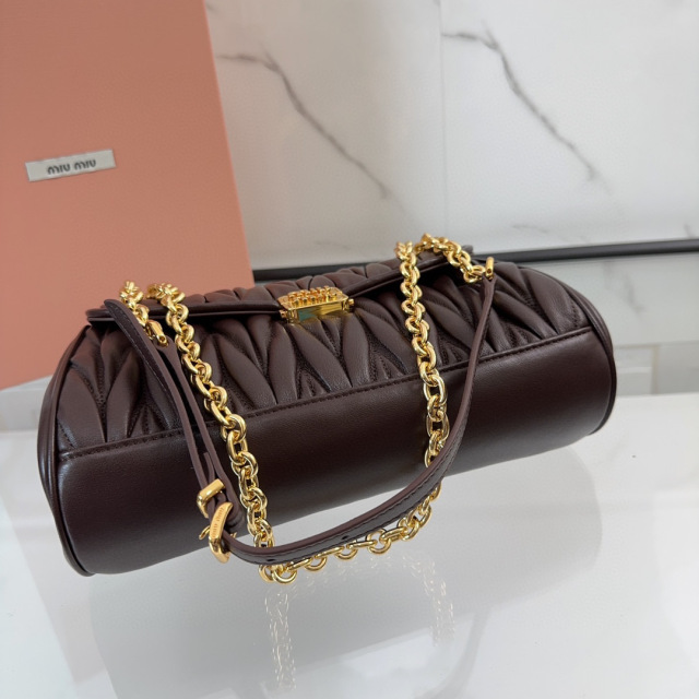 Borsa a tracolla singola Miumiu Dimensioni: 24*13*9cm