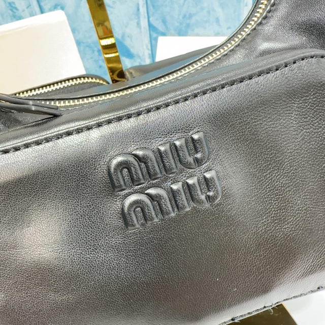 Miumiu  Hand bag Size：21*12*6cm