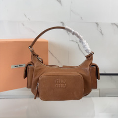 Borsa a mano Miumiu Dimensioni: 21*12*6cm