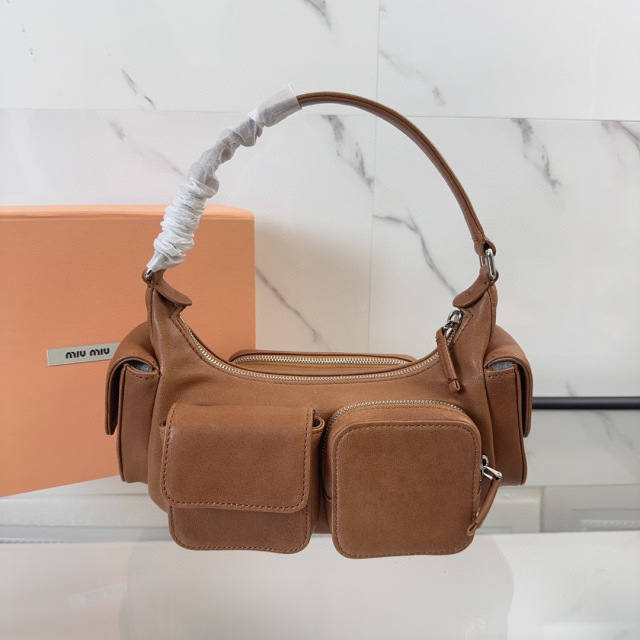 Borsa a mano Miumiu Dimensioni: 21*12*6cm
