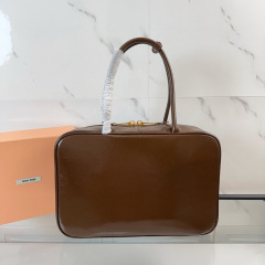 Miumiu Aktentasche Größe: 34 x 23 x 12 cm