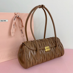 Miumiu Hand bag  Size：28*15*11cm