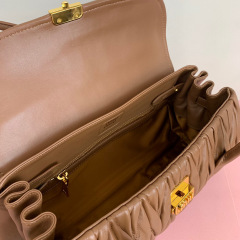 Miumiu Hand bag  Size：28*15*11cm