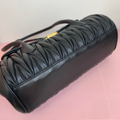 Borsa a mano Miumiu Dimensioni: 28*15*11cm