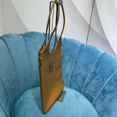 Miumiu  Underarm bag Size：36*43*5cm