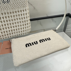 Miumiu  Underarm bag Size：36*40*5cm
