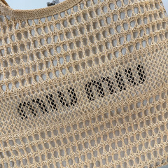 Borsa da ascella Miumiu Dimensioni: 36*40*5cm