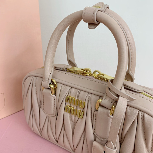Borsa a mano Miumiu Dimensioni: 19*10*5cm
