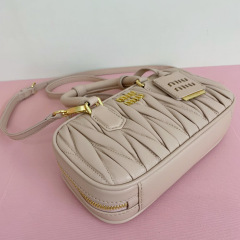 Borsa a mano Miumiu Dimensioni: 19*10*5cm