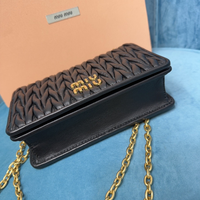 Borsa a tracolla singola Miumiu Dimensioni: 19*13*5cm
