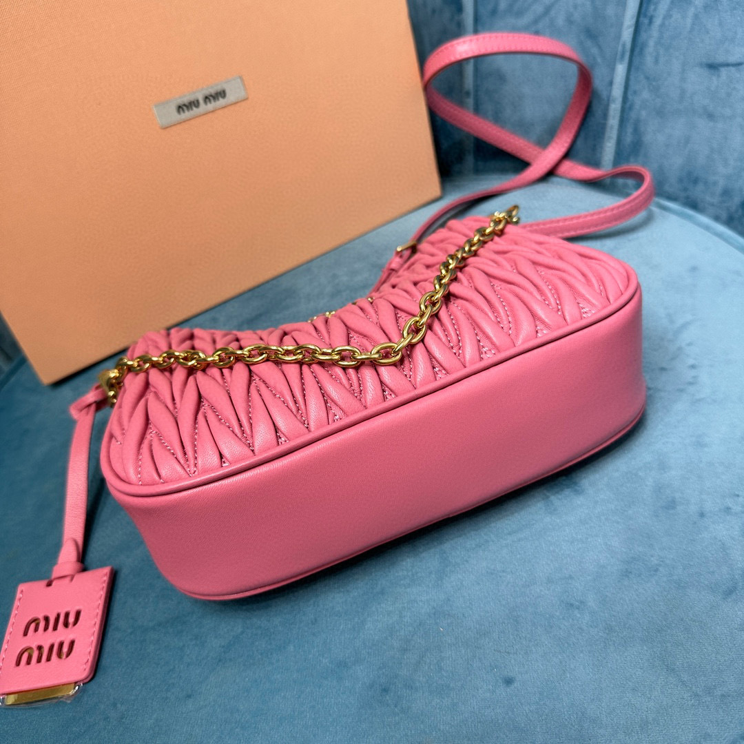 Borsa a tracolla singola Miumiu Dimensioni: 17*20*5cm