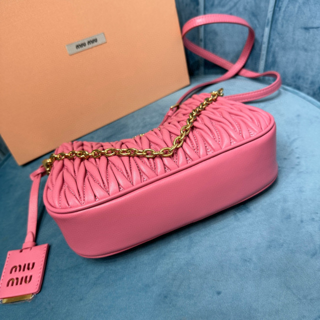 Borsa a tracolla singola Miumiu Dimensioni: 17*20*5cm