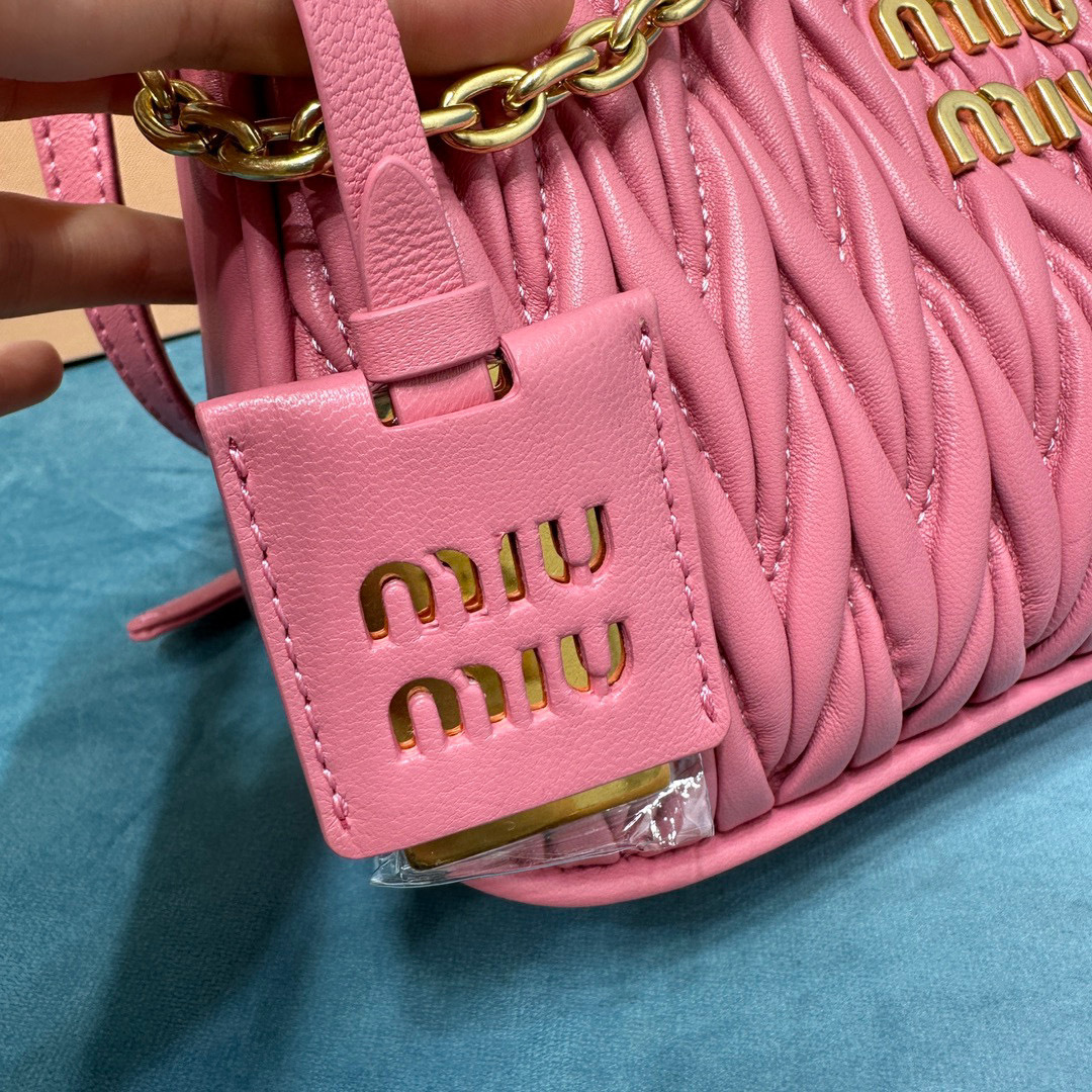 Borsa a tracolla singola Miumiu Dimensioni: 17*20*5cm