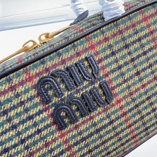 Borsa a mano Miumiu Dimensioni: 28*12*9cm