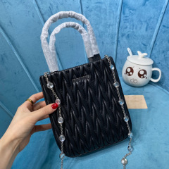 Borsa a tracolla singola Miumiu Dimensioni: 18*15*5cm