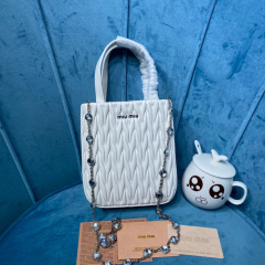 Borsa a tracolla singola Miumiu Dimensioni: 18*15*5cm