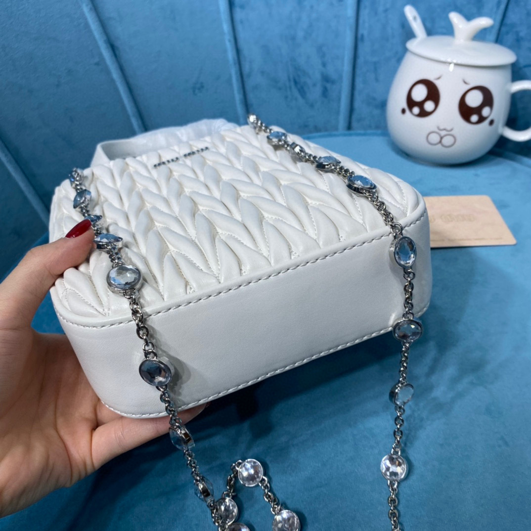 Borsa a tracolla singola Miumiu Dimensioni: 18*15*5cm