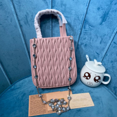 Miumiu  Single shoulder bag Size：18*15*5cm
