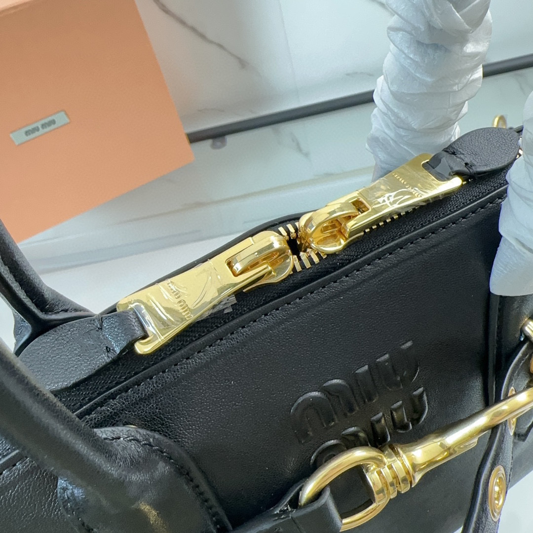 Miumiu Handtasche Größe: 33*17*11cm