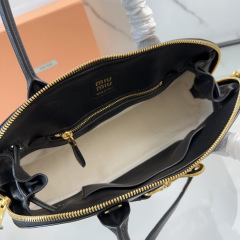 Miumiu Handtasche Größe: 33*17*11cm