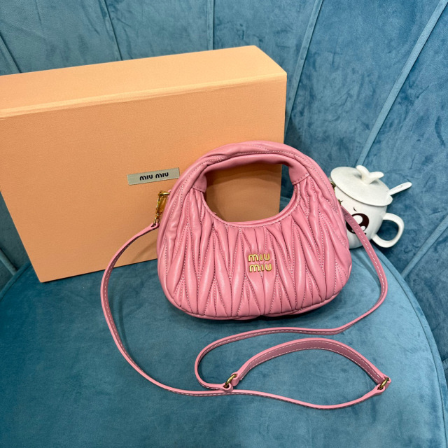 Borsa da ascella Miumiu Dimensioni: 18*10*6cm