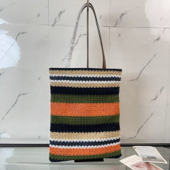 Miumiu shopping bag  Size：33*38*3cm