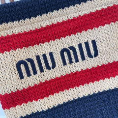 Borsa della spesa Miumiu Dimensioni: 33*38*3cm