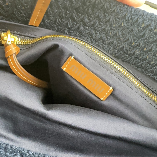 Borsa della spesa Miumiu Dimensioni: 33*38*3cm