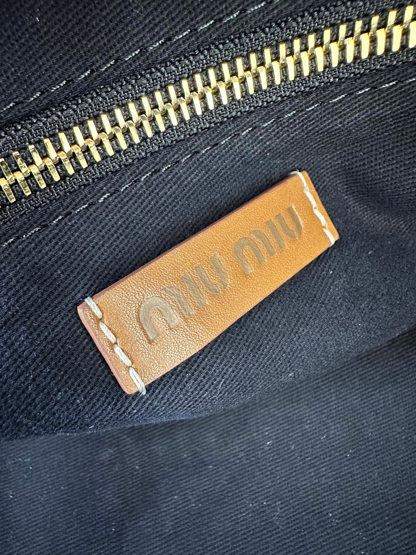 Borsa della spesa Miumiu Dimensioni: 40*34*16cm