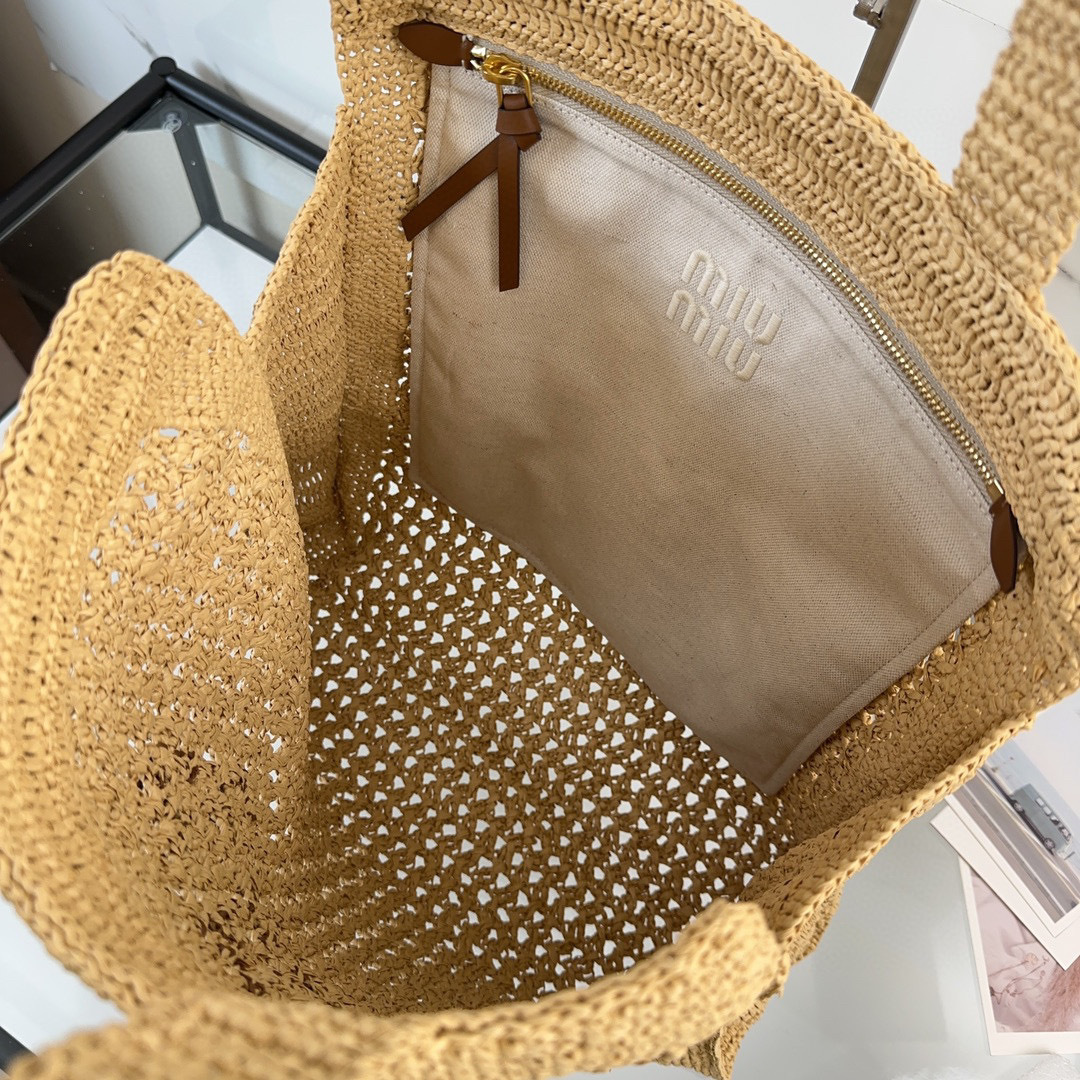 Borsa della spesa Miumiu Dimensioni: 38,5*40*10 cm