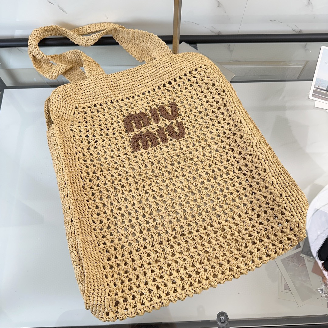 Borsa della spesa Miumiu Dimensioni: 38,5*40*10 cm