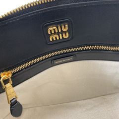 Borsa a mano Miumiu Dimensioni: 33*21*13cm
