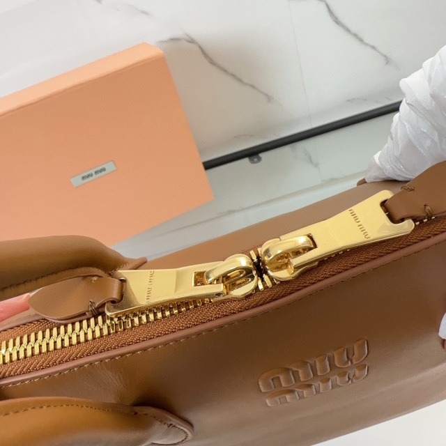 Borsa a mano Miumiu Dimensioni: 33*21*13cm