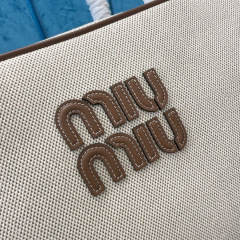 Borsa a mano Miumiu Dimensioni: 34*23*12cm