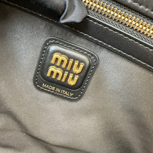 Borsa a cartella Miumiu Dimensioni: 34*10*23cm
