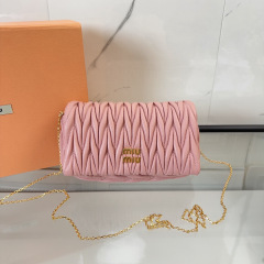 Borsa a tracolla singola Miumiu Dimensioni: 18*9.5*4cm