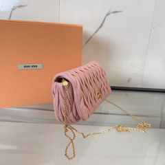 Borsa a tracolla singola Miumiu Dimensioni: 18*9.5*4cm