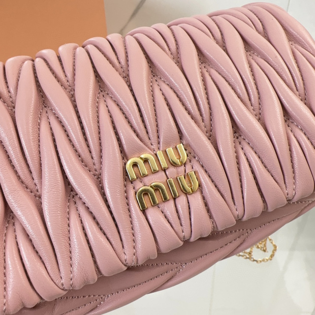Borsa a tracolla singola Miumiu Dimensioni: 18*9.5*4cm