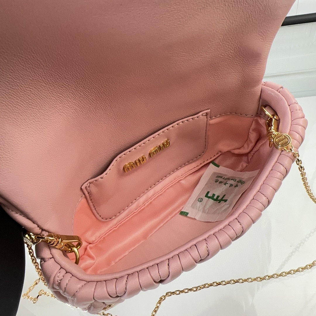 Borsa a tracolla singola Miumiu Dimensioni: 18*9.5*4cm