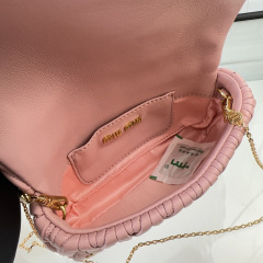 Borsa a tracolla singola Miumiu Dimensioni: 18*9.5*4cm
