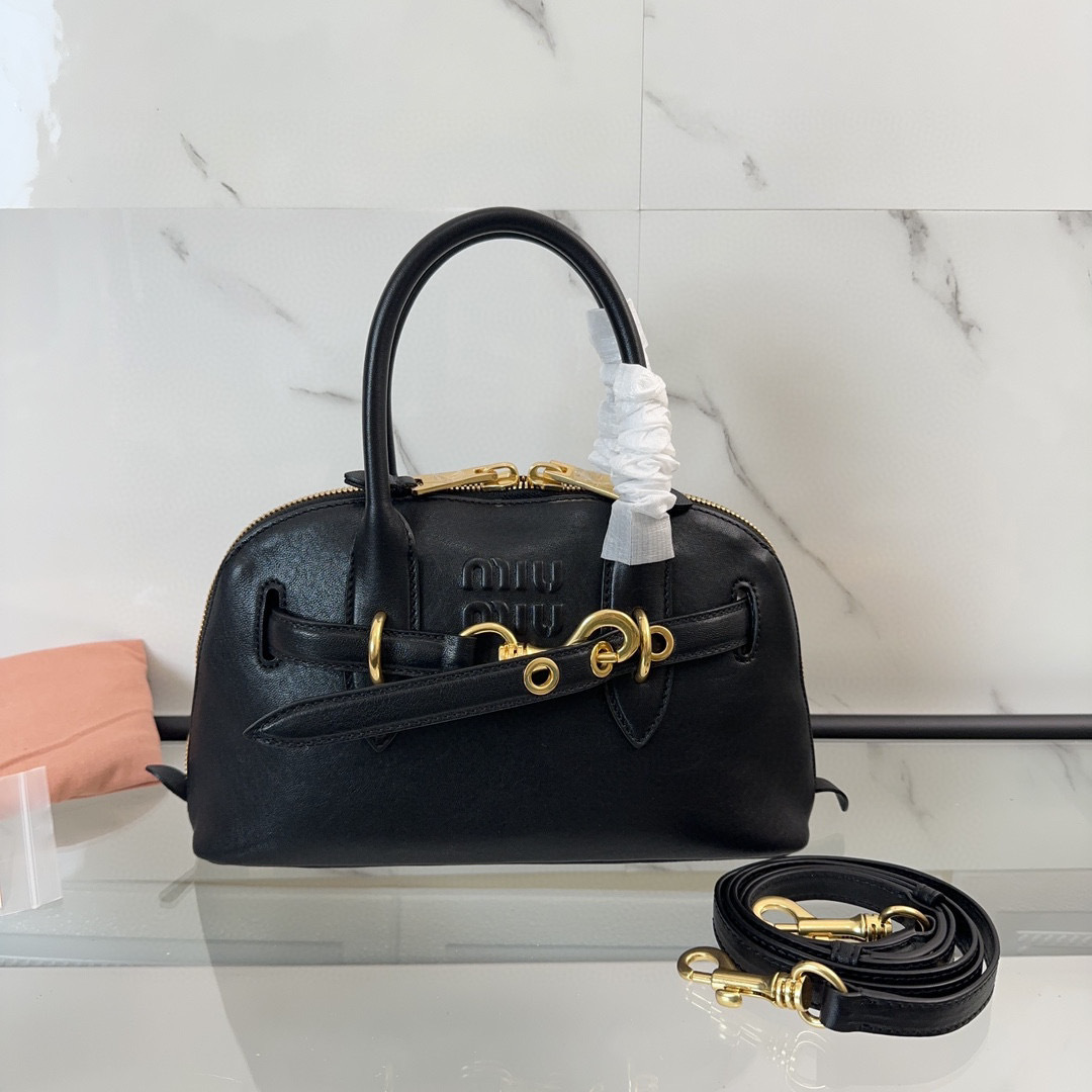 Miumiu Handtasche Größe: 28 * 10 * 16,5 cm