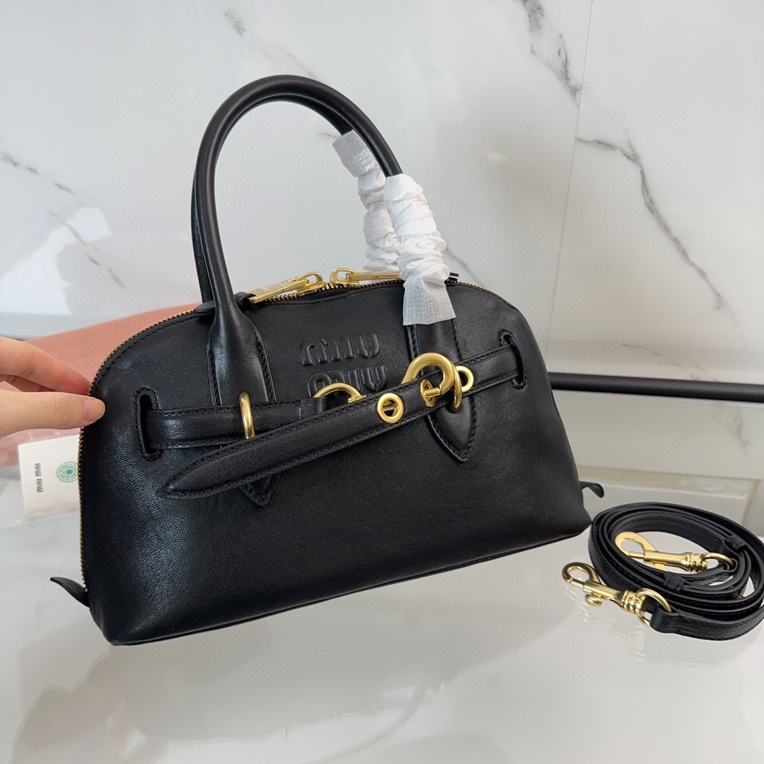 Miumiu Handtasche Größe: 28 * 10 * 16,5 cm