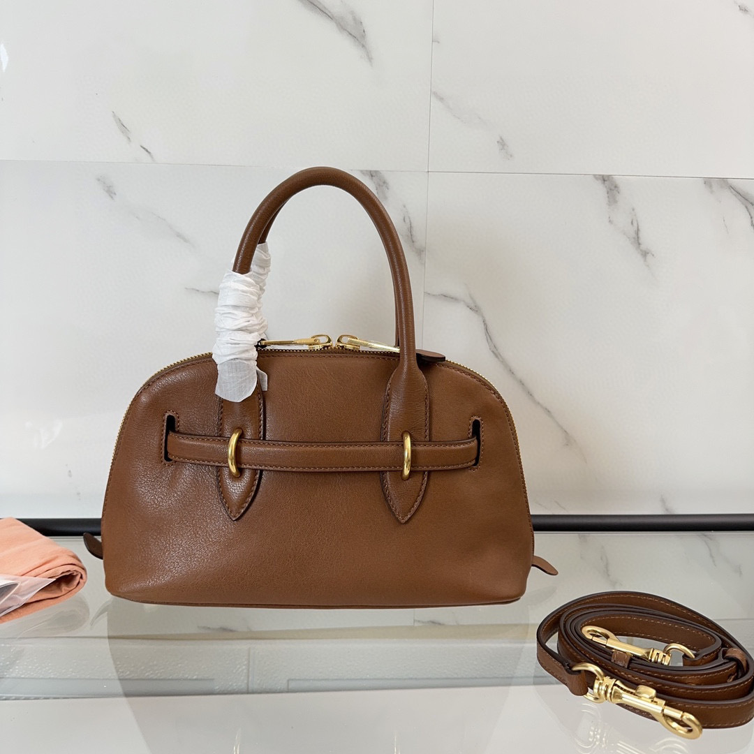 Borsa a mano Miumiu Dimensioni: 28*10*16,5 cm