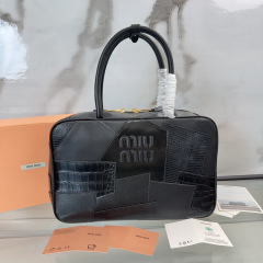 Miumiu Handtasche Größe: 34*23*12cm