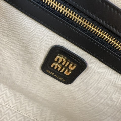 Miumiu Handtasche Größe: 34*23*12cm