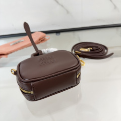 Dimensioni borsa a mano Miumiu: 10,5**7*4 cm