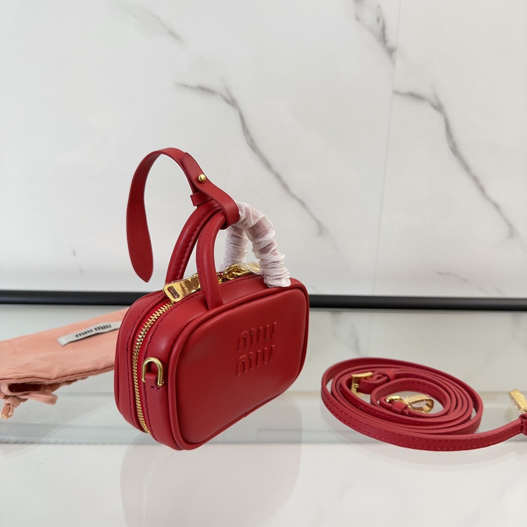 Miumiu Handtasche Größe: 10,5**7*4cm