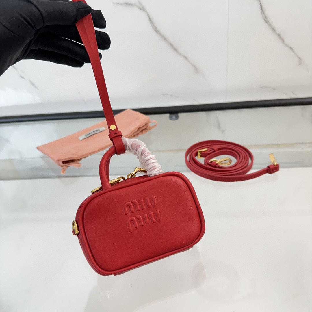 Miumiu Handtasche Größe: 10,5**7*4cm