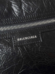 Balenciaga  Single shoulder bag Size：41.9*29*18.9cm
